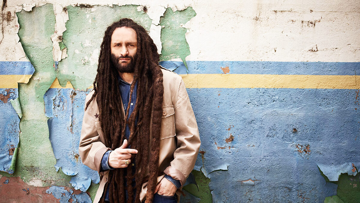 "Ready" é a nova faixa do Alborosie FT. JO-Mersa Marley - ouça agora