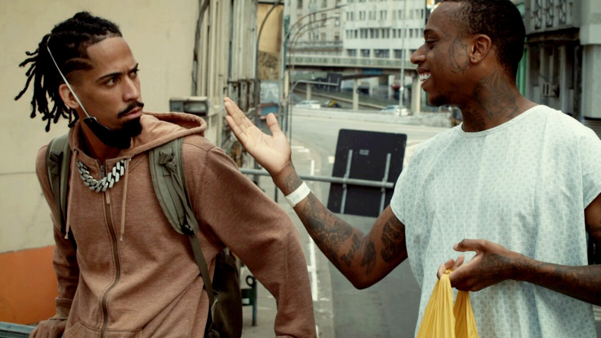 Mascarenhas e Dfideliz estrelam a websérie '22', da Pier 66 Films - assista agora