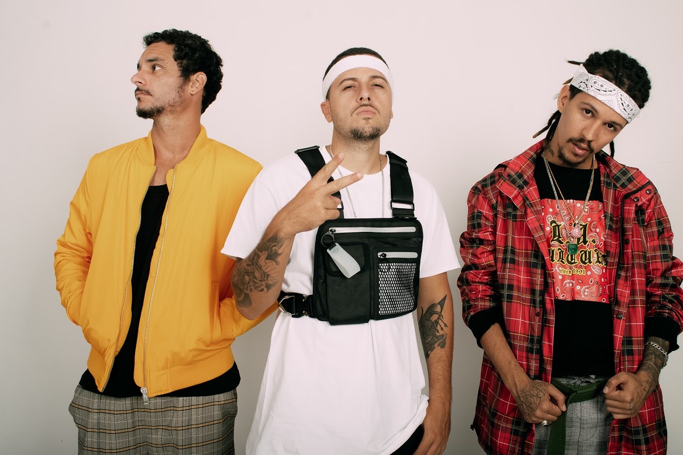 3030 lança novo álbum "Infinito Interno", com Ponto de Equilíbrio e Rael;