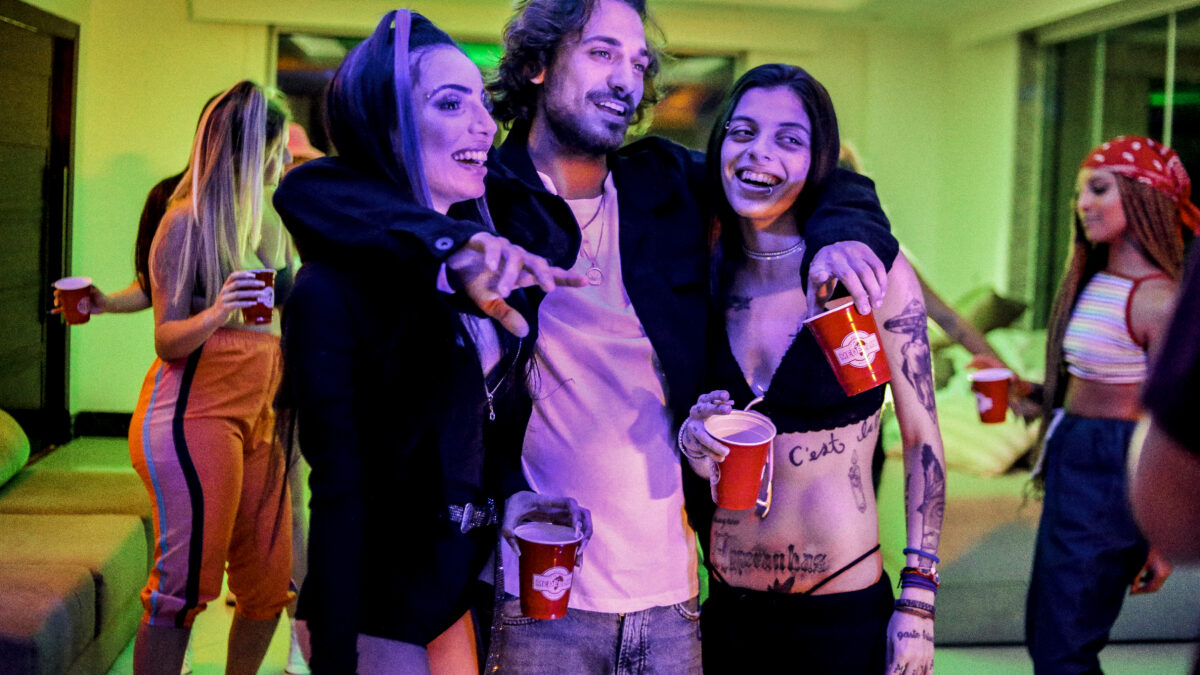 IGOR se junta às Hyperanhas no novo single “Xeque-Mate”, com levada sensual e lenta. Assista agora