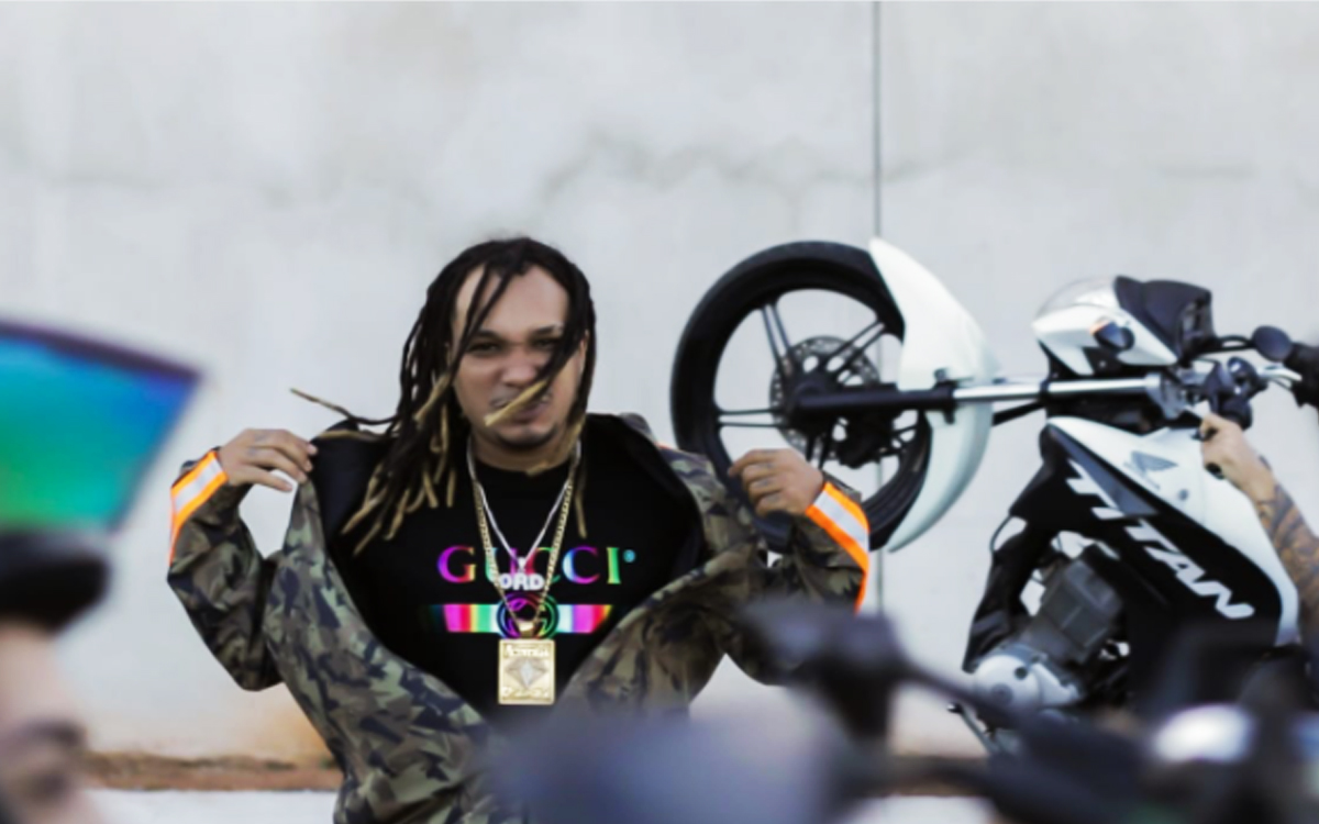 Acerola Ord. lança vídeo clipe "Glockada", gravado na histórica cidade de Vila Velha