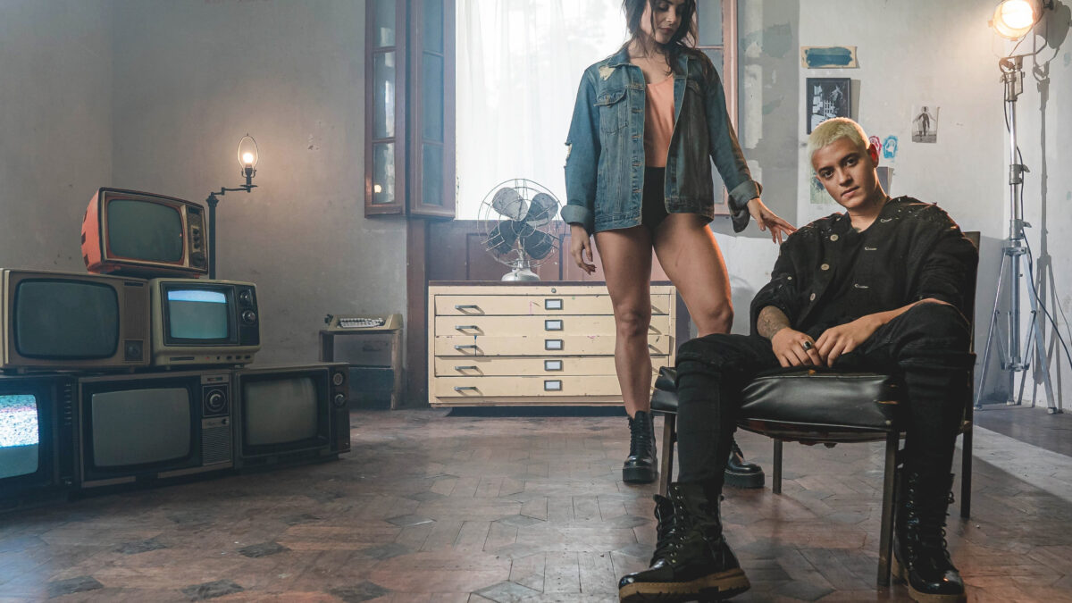 Nick Cruz, aposta da Warner Music, apresenta faixa "Até de Manhã"