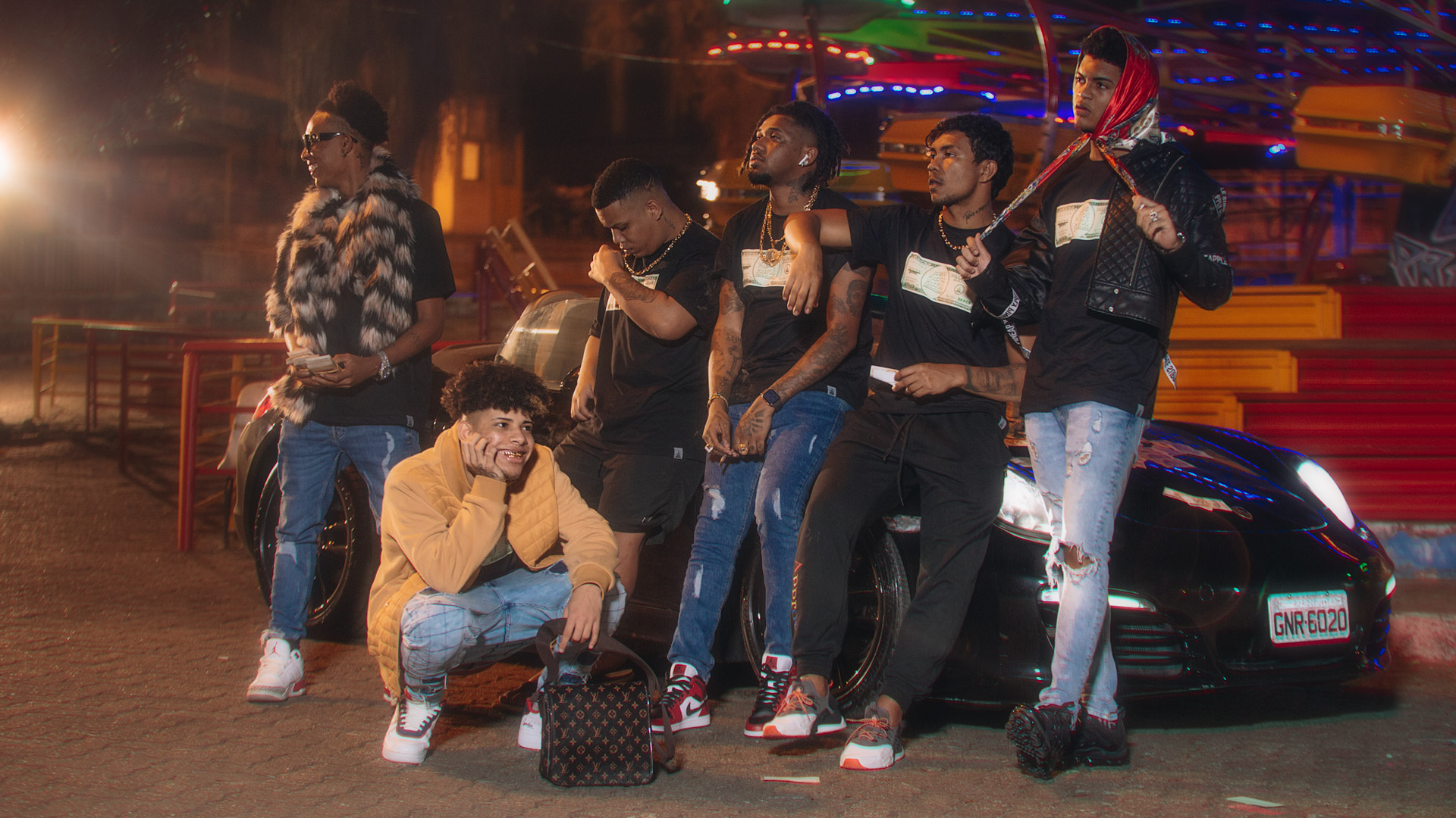 JayA Luuck, Chris, Jovem Dex, Alee e Borges lançam hino trap da geração em "Jovens Pretos Milionários"