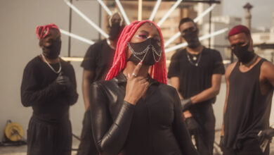 MC Soffia recebe homenagem internacional inédita e para celebrar, lança o clipe “Empoderada”