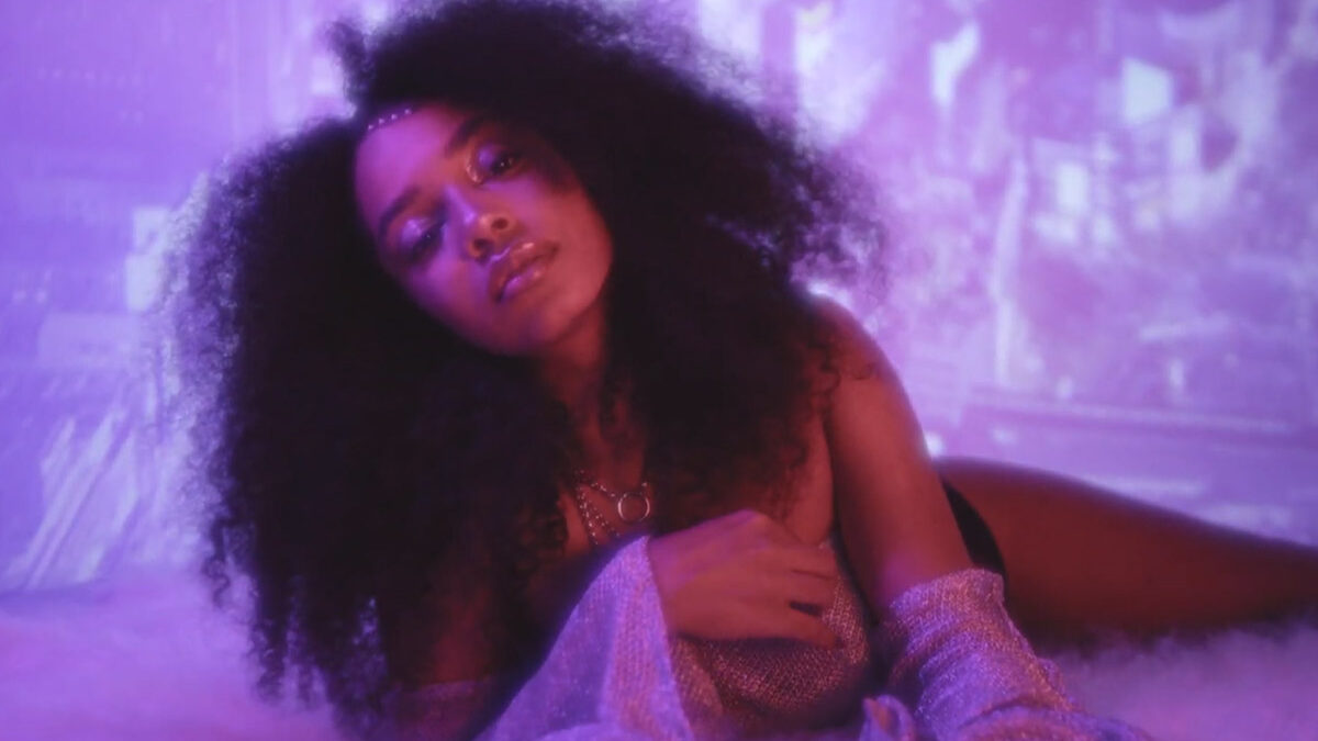 A revelação do R&B "Isis Orbelli", lança inspirada pelas belezas de São Paulo a faixa “Sentidos”