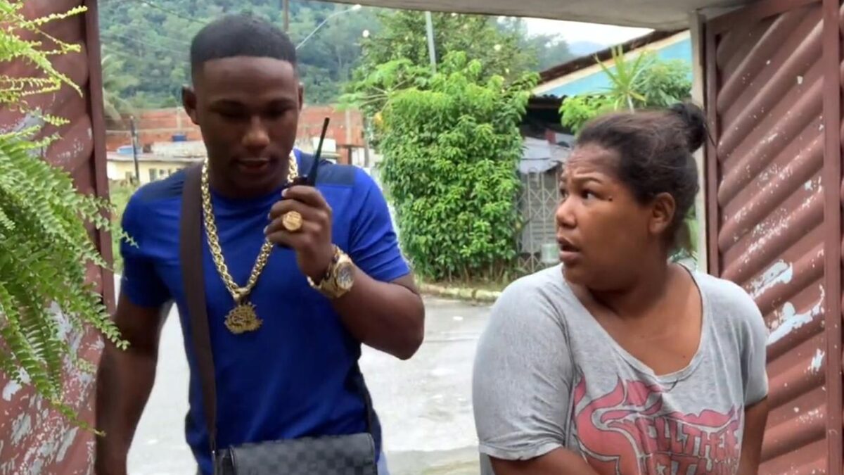 Negão da BL recupera canal, lança vídeo e fica em 1º nos em alta do YouTube