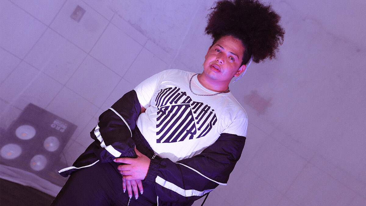 Artista Potiguar Ale Du Black, lançou seu primeiro single "Em Chamas"
