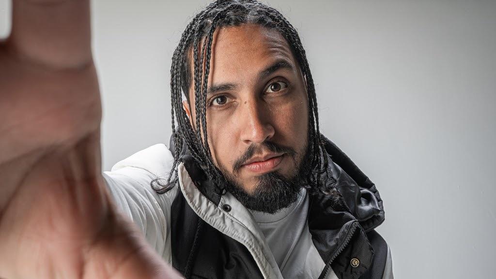 Rashid comemora 1 ano do álbum “Tão Real” com presente para os fãs