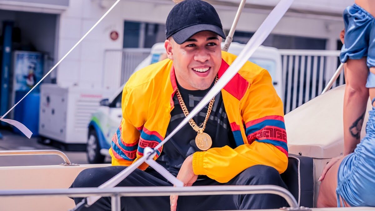 TOP #01: KAWE é o rapper mais ouvido do Brasil no (Spotify)