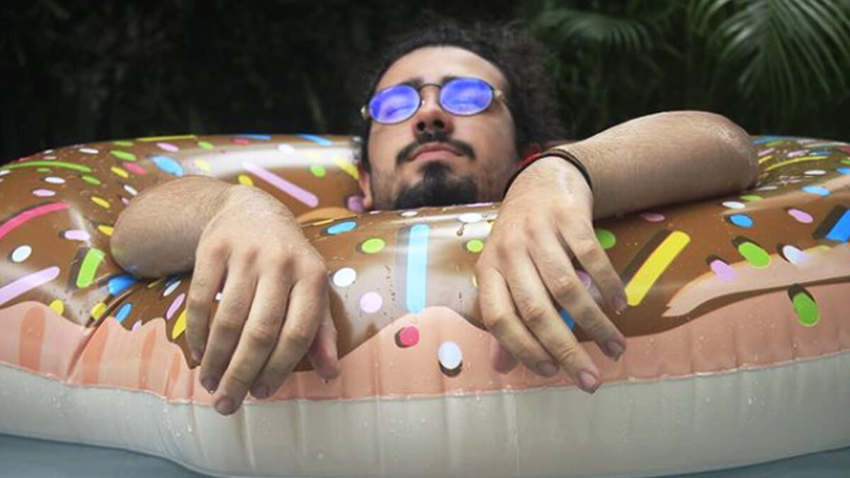 Conheça o produtor e compositor Calado Beats