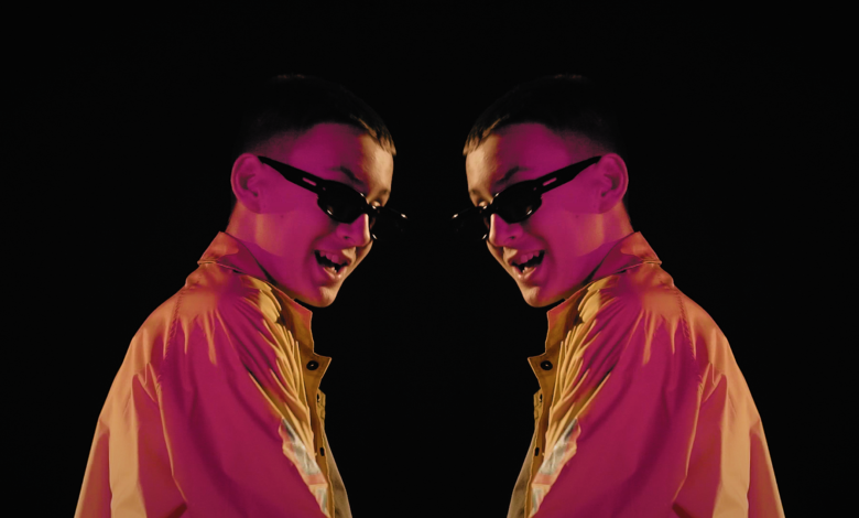 Tavin Rapper Tavin mostra sua versatilidade em novo lançamento, confira “Vatin”