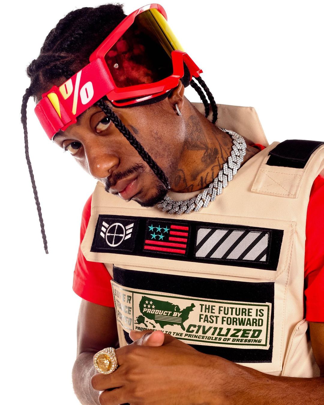 Quem é o músico que se popularizou pela criatividade nos beats que á trampou com o Mr. Catra