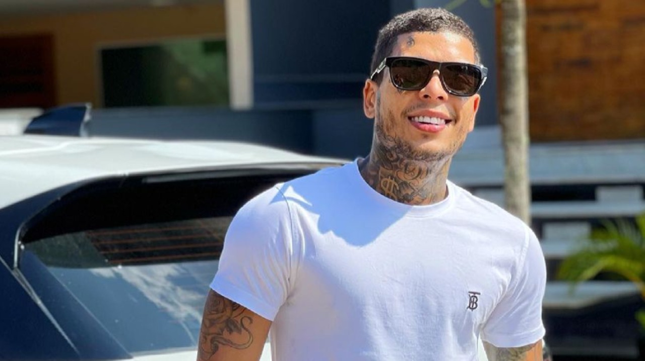 LUTO! MC Kevin faleceu neste domingo (16), após cair do 5º andar de um Hotel de luxo, na Barra da Tijuca (RJ)