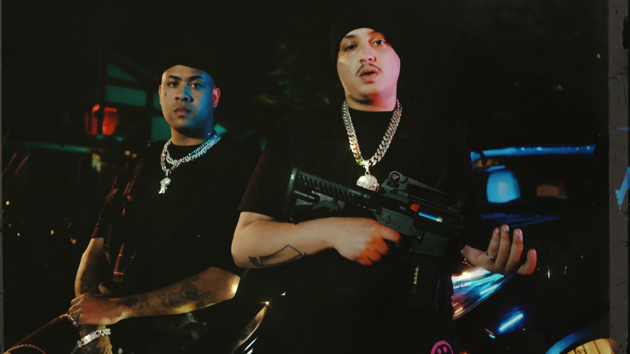 Kawe e Predella lançam nova parceria em "Umbrella", assista ao videoclipe!