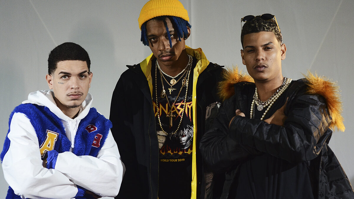 Sain, PTK, Martelin e Terror dos beats "Garota de Sorte"