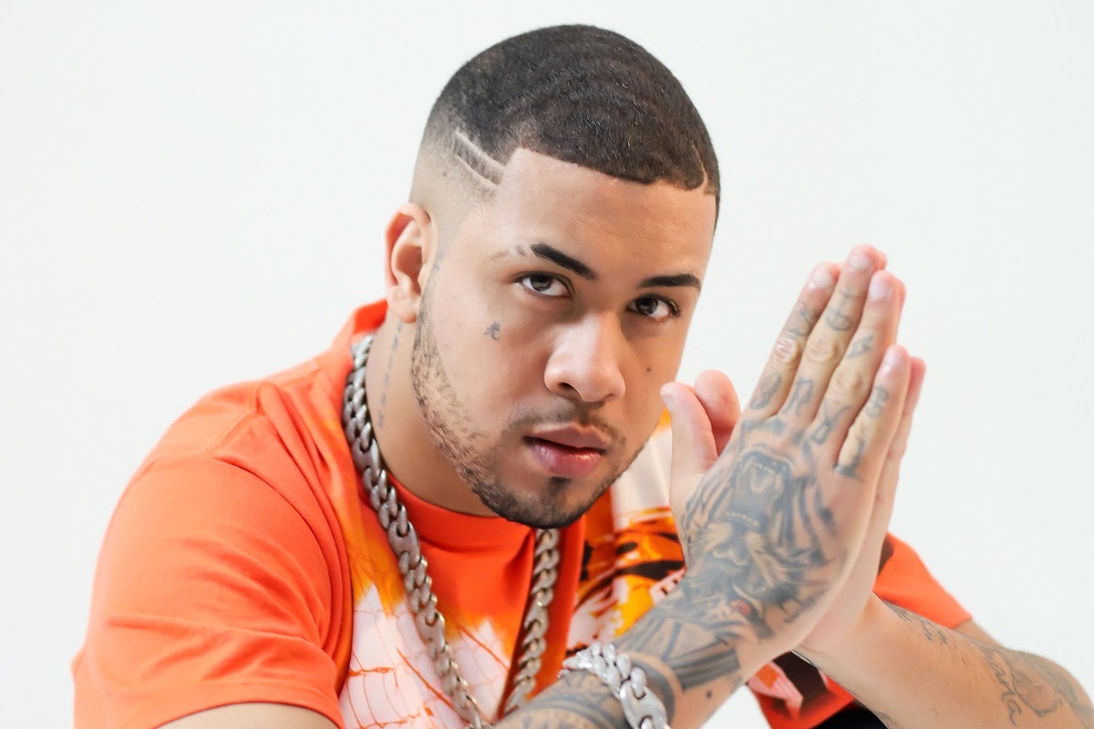 Kawe promove evento beneficente "Favela Venceu", com shows de Kayblack, Vulgo FK, Caverinha e mais