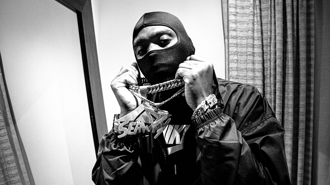 Vandal lança EP "PUXUTRIUH", que mistura elementos do trap e o pagodão baiano