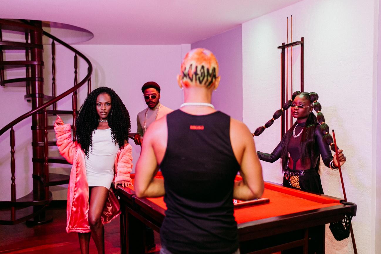 A Banca Records une Azmuth, Dhono, Giganthe, Ikinya, Cold Jas no single “Aciona”