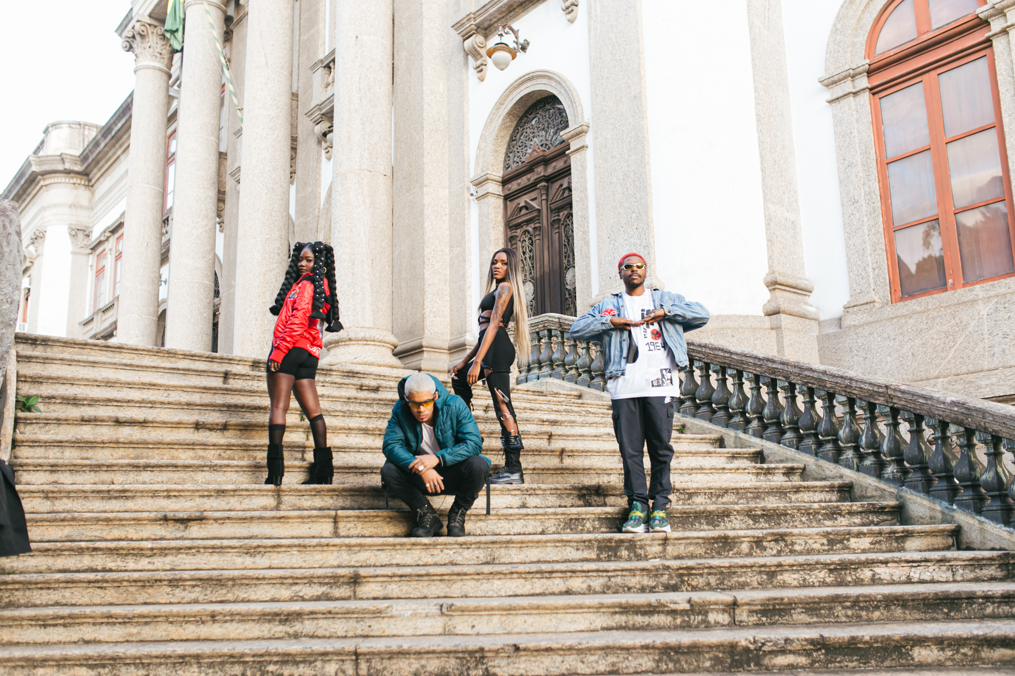 A banca lança novo single “Finin” chega com tudo mostrando a versatilidade dos artistas. Confira o videoclipe!