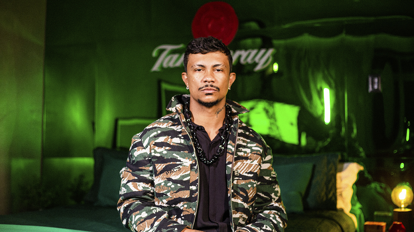 Xamã é o novo embaixador da Tanqueray
