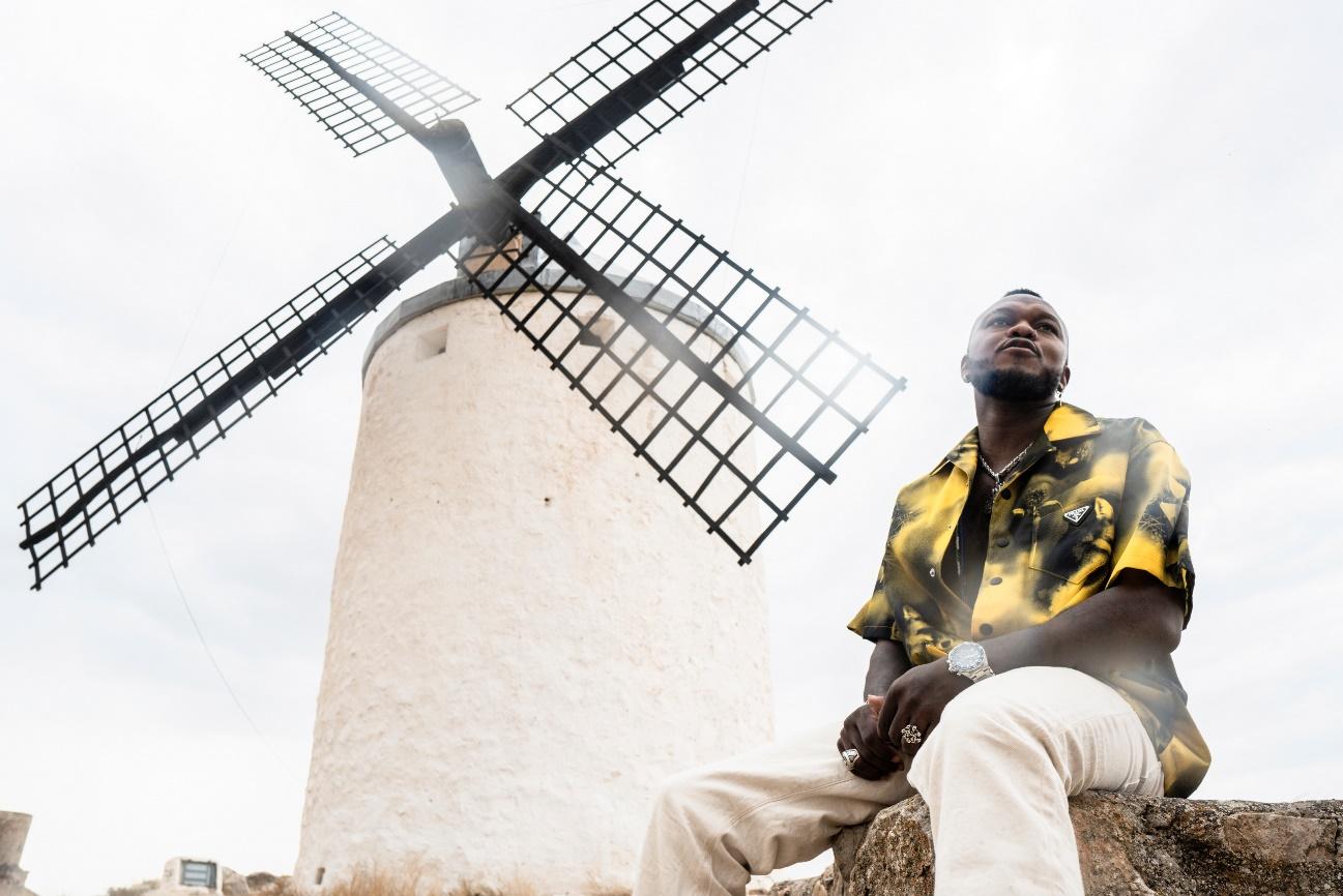 “O Dono do Lugar”: novo álbum de Djonga, está entre os mais ouvidos do mundo