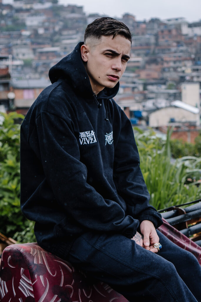 Saiu o Favela Vive 5, com ADL, MC Marechal, MC Hariel, Major RD e Leci Brandrão