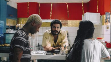 Criolo lança o clipe “Pretos Ganhando Dinheiro Incomoda Demais”