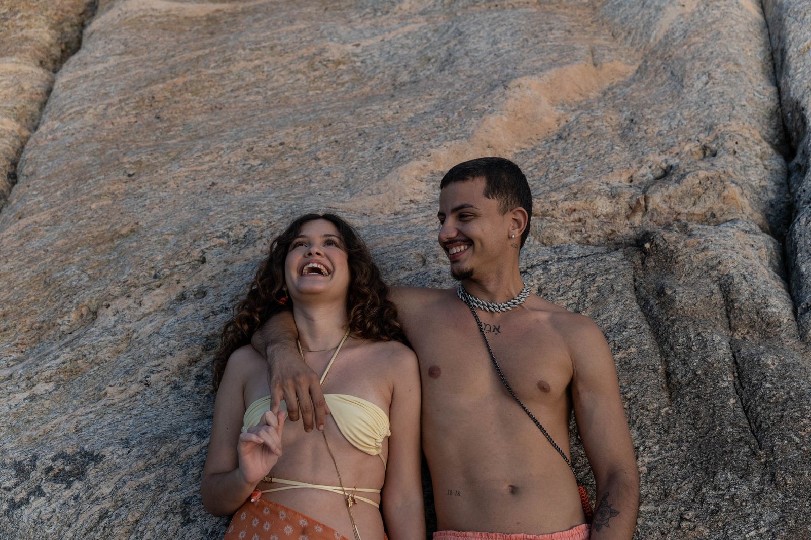 Bea Carneiro e Venâncio estão em Me Faz Mergulhar