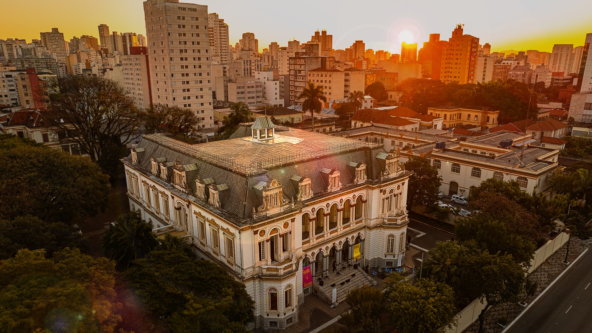 Museu das Favelas celebra universo geek e o hip-hop com exposição “Rap em Quadrinhos” 
