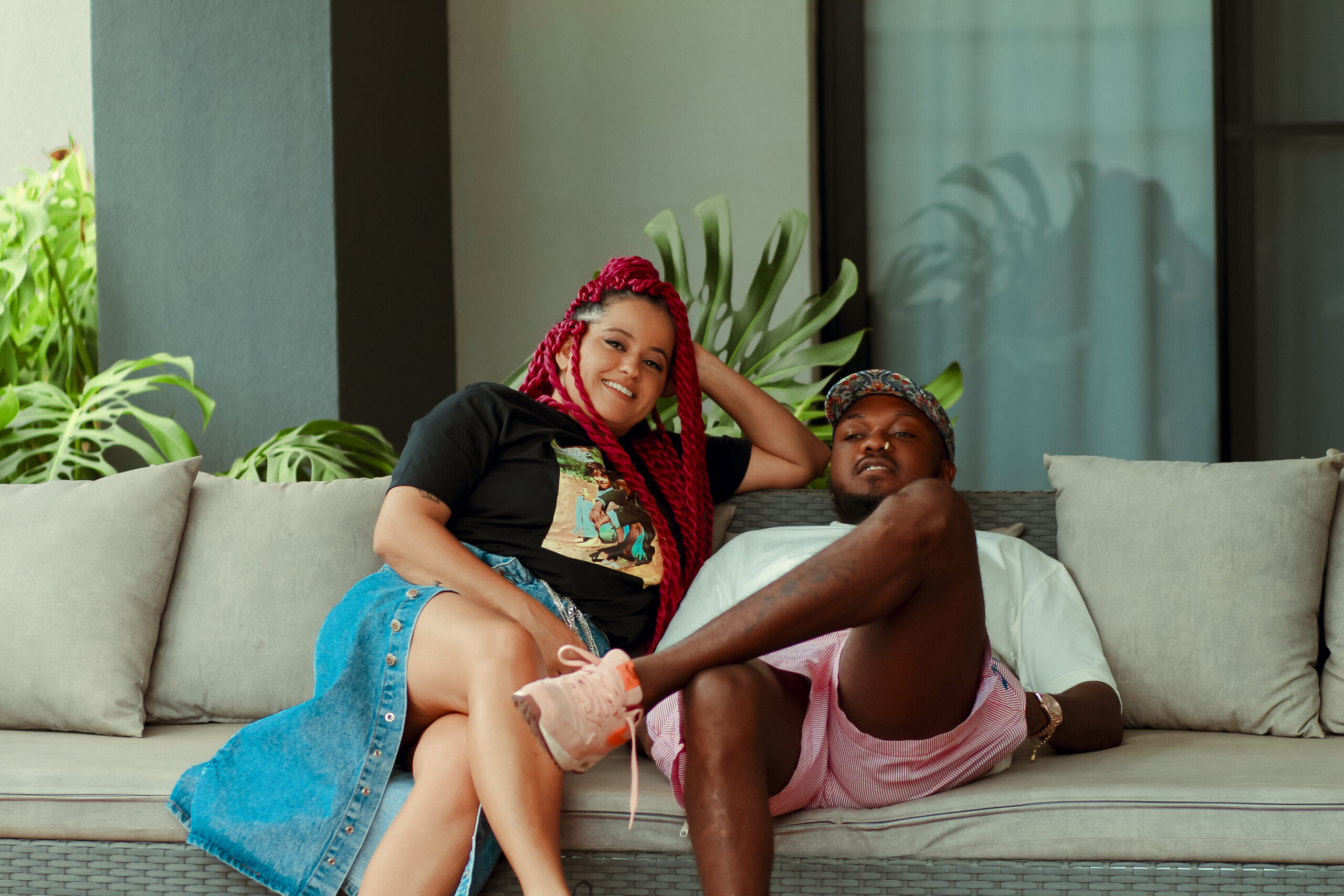 Bia Nogueira lança álbum Respira com feat de Djonga, Bela Maria e Barulhista