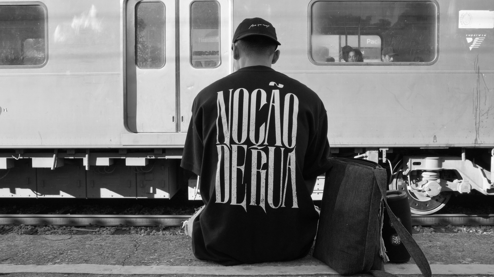 "Noção de Rua": El Gago reúne talentos do underground em EP que exalta a vivência da Zona Oeste do Rio