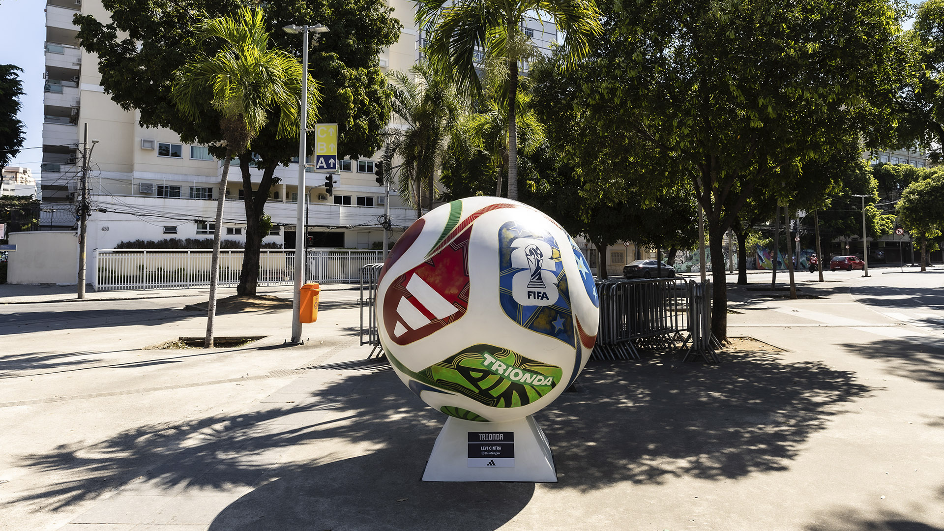 adidas inicia série de ativações da BOLA OFICIAL DA COPA DO MUNDO DA FIFA 2026™