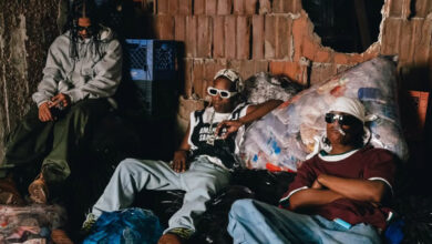 A$AP Rocky e hOMMEMADE transformam 'sacos de lixo' em sofá