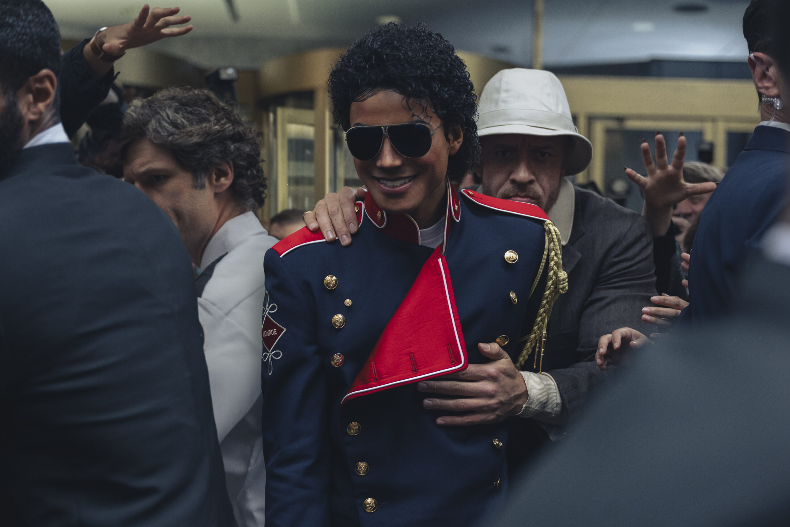 Filme “Michael” arrecada mais de R$ 40 milhões e lidera bilheterias no país