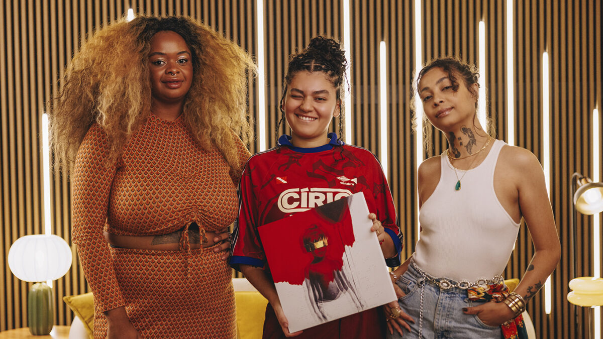 Tássia Reis e Alt Niss relembram impacto de “ANTI”, álbum de Rihanna, no RE-VERSO