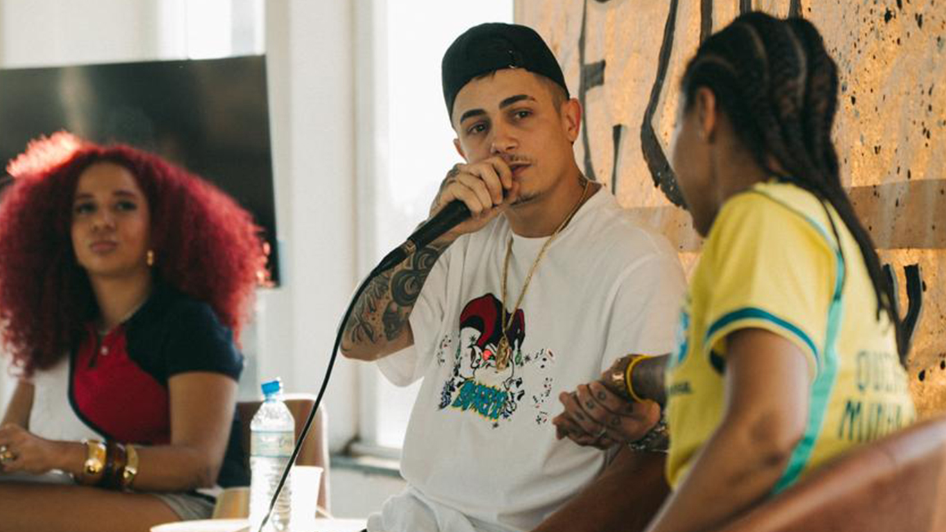 MC Hariel fortalece parceria com o Projeto Legado e reforça compromisso com a educação em Paraisópolis