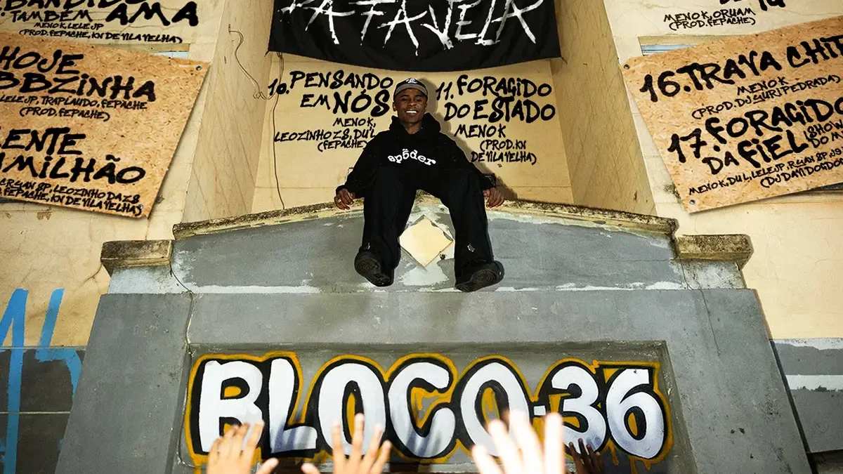 Meno K lança álbum de estreia “O Porta-Voz da Favela” com 17 faixas